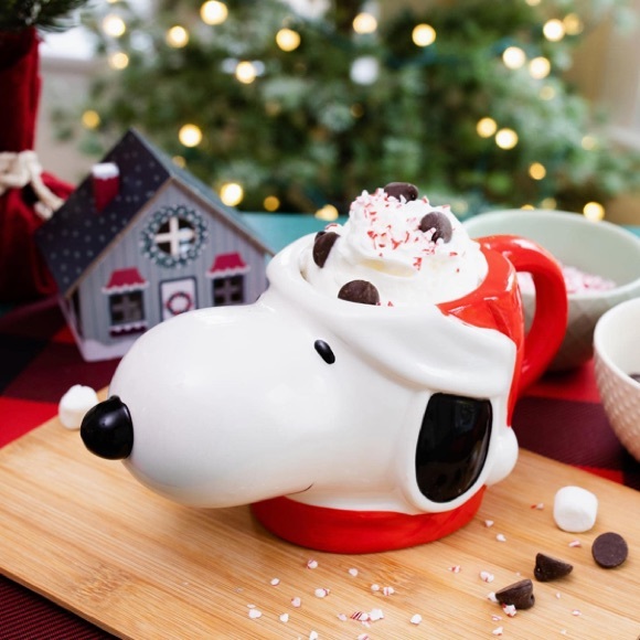 BNIB Peanuts Snoopy Santa Hat Sculpted 14oz Ceramic Holiday Collectors Mug - Picture 17 of 17